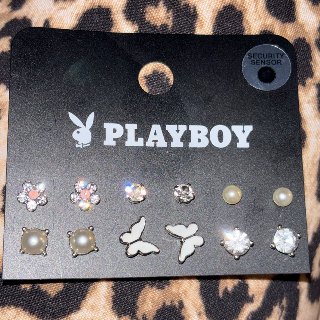 Playboy Kids Earrings Set - White Silver And Pink 6$